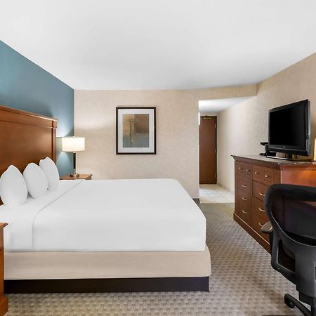 Sonesta Essential Houston Hobby Airport Hotel Екстериор снимка